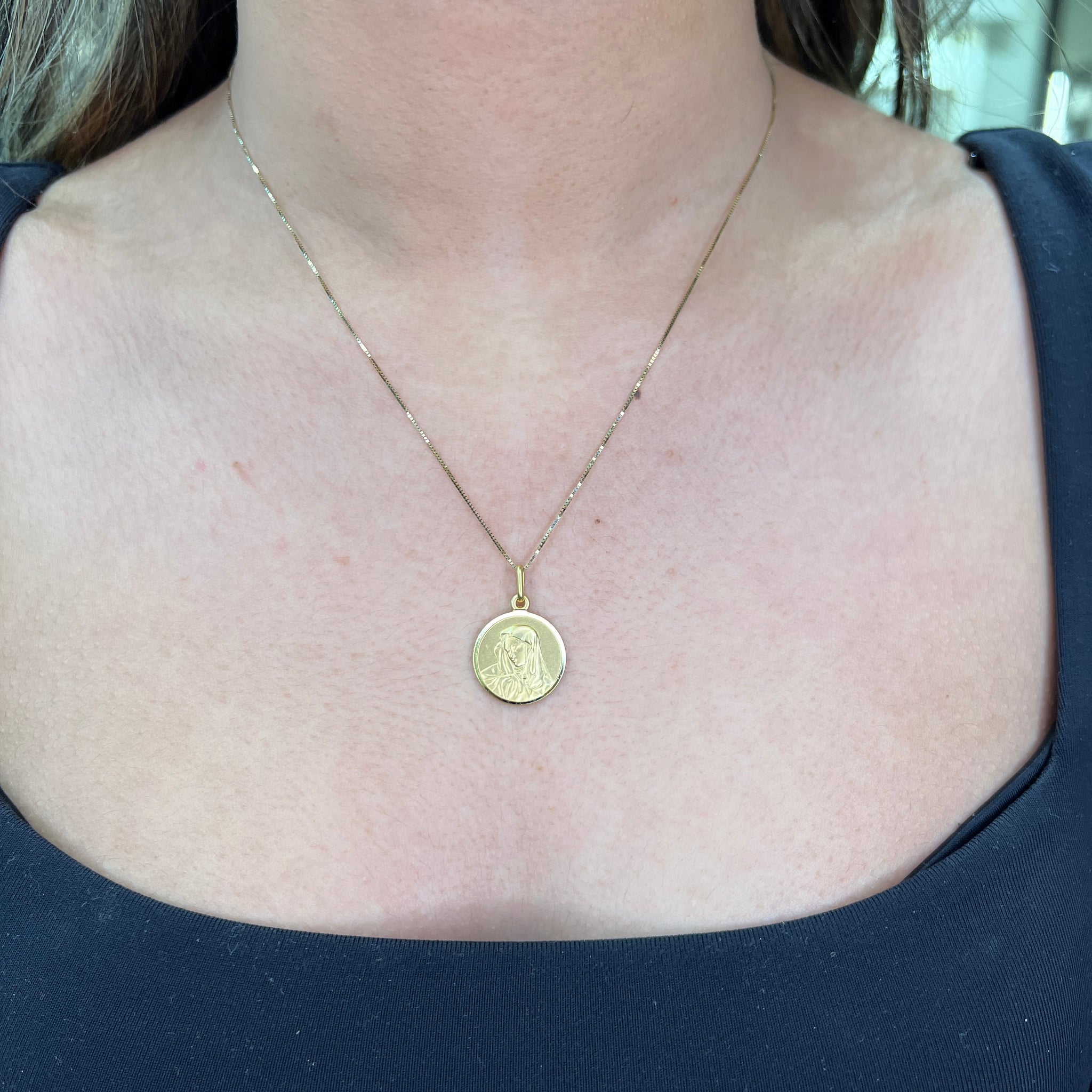 David Yurman | Madonna Amulet In 18K Yellow Gold With Diamonds, 29mm - Foto 2